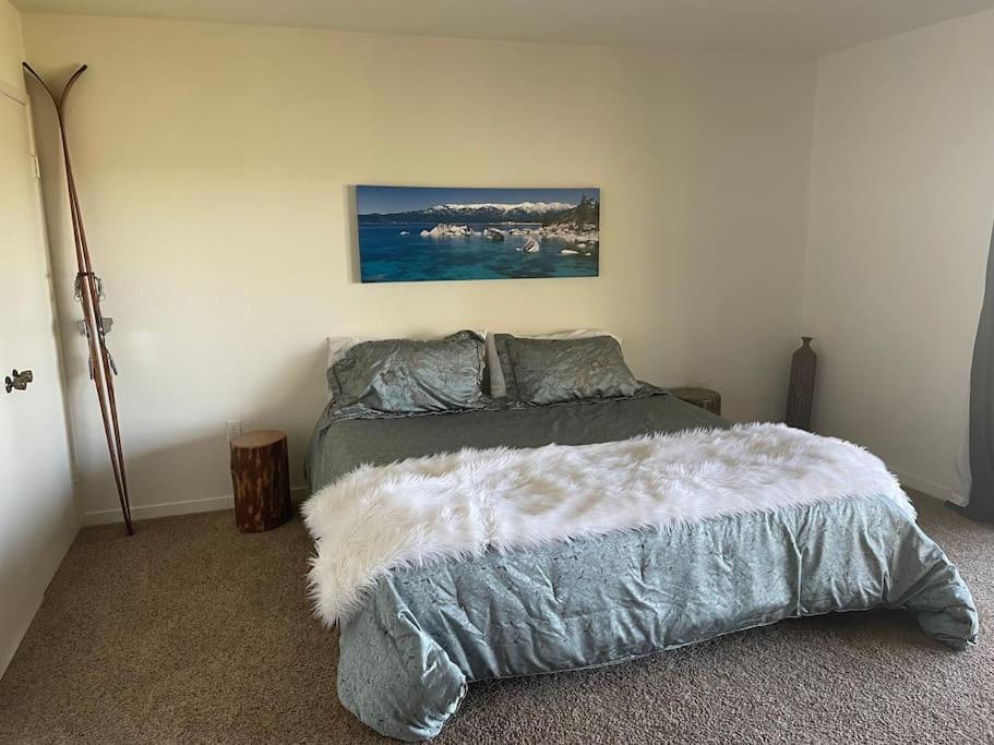 אינקליין וילג' Tahoe Lake View Hill Top Retreat מראה חיצוני תמונה
